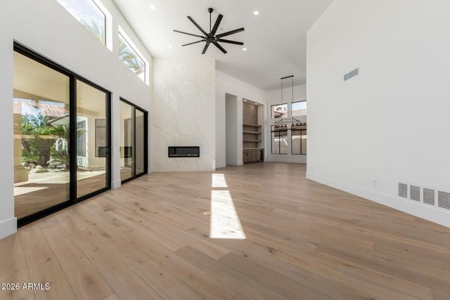 7363 E TURQUOISE Avenue, Scottsdale, AZ 85258