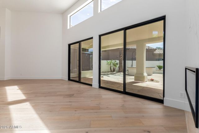 7363 E TURQUOISE Avenue, Scottsdale, AZ 85258