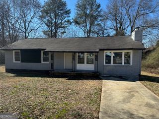 285 Queen Helen Lane, Jonesboro, GA 30236