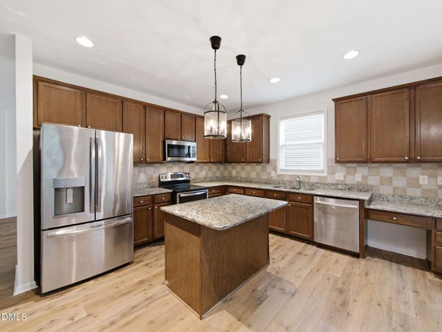 2109 Pear Tree Lane, Durham, NC 27703