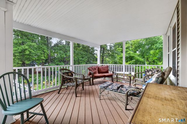 49 Overlook Avenue, Groton, CT 06355