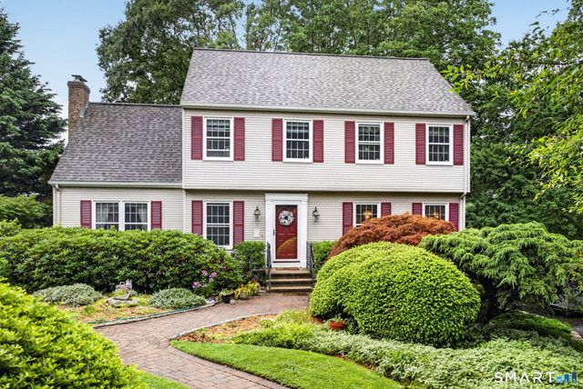 49 Overlook Avenue, Groton, CT 06355
