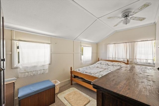 730 Eastside Rd, Wrentham, MA 02093