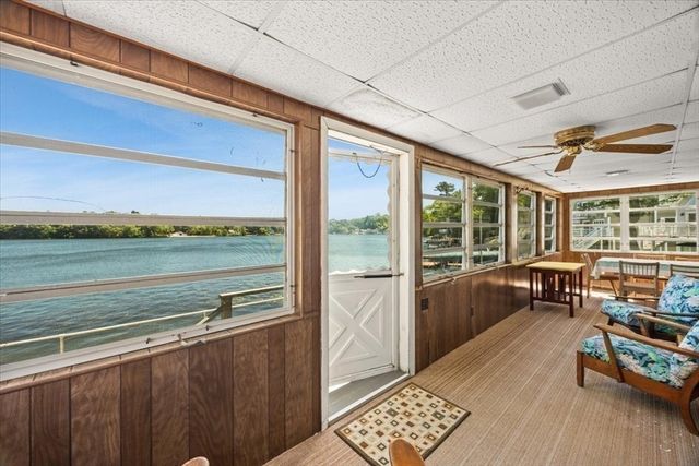 730 Eastside Rd, Wrentham, MA 02093
