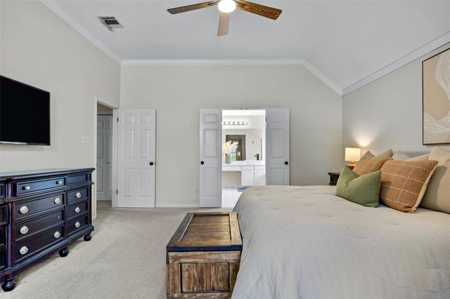 1214 Cardinal LN, Round Rock, TX 78681