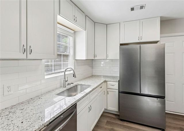 1776 N Olympian Way SW, Atlanta, GA 30310