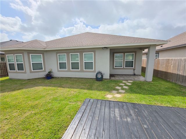 4129 Karo Dr, Corpus Christi, TX 78414