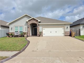 4129 Karo Dr, Corpus Christi, TX 78414
