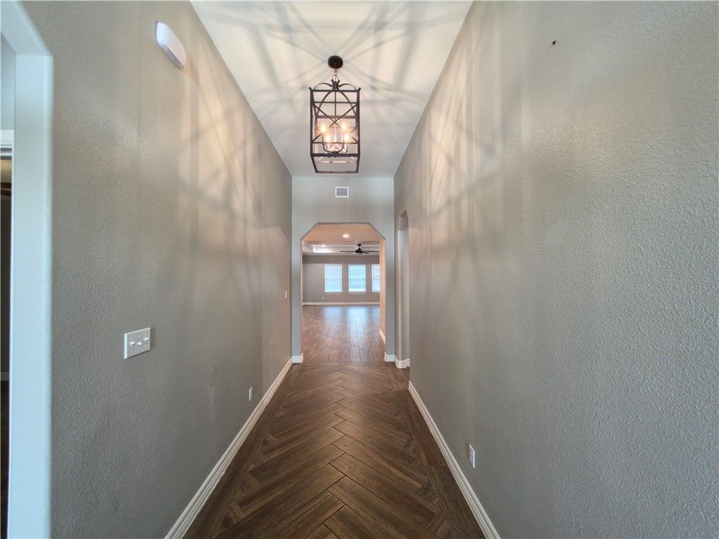 4129 Karo Dr, Corpus Christi, TX 78414 — photo 4