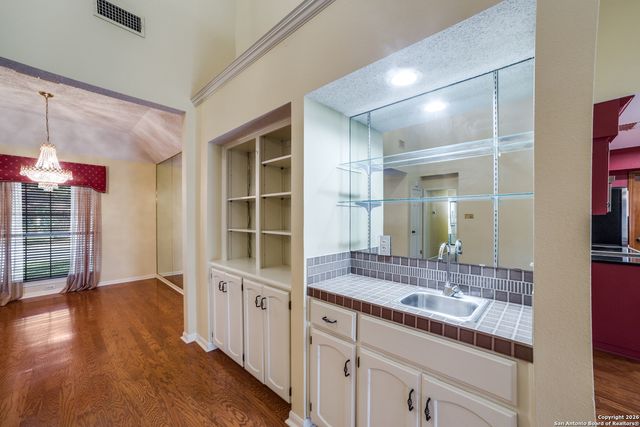 9711 Misty Trail, San Antonio, TX 78254