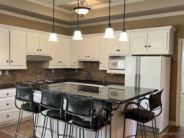 9 Chambliss Drive, Selma, AL 36701