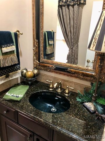 9 Chambliss Drive, Selma, AL 36701