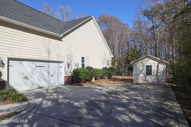 167 Hydrangea Lane, Hampstead, NC 28443