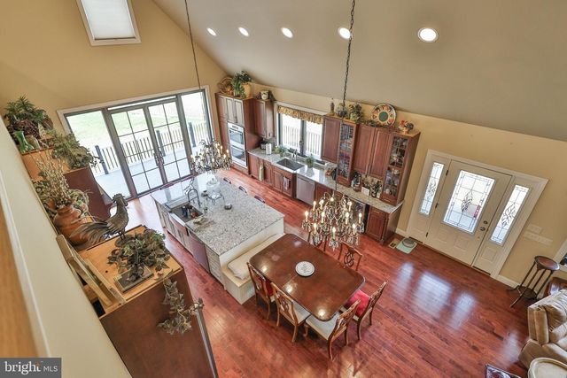 8728 CARDINAL RD, New Tripoli, PA 18066