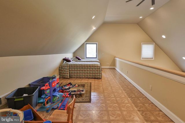 8728 CARDINAL RD, New Tripoli, PA 18066