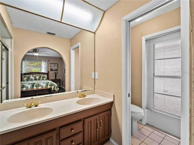 826 W VIRGINIA AVENUE, Punta Gorda, FL 33950