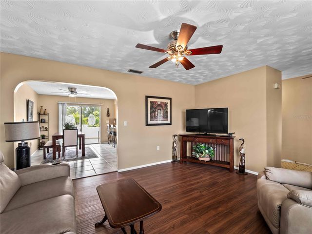 826 W VIRGINIA AVENUE, Punta Gorda, FL 33950