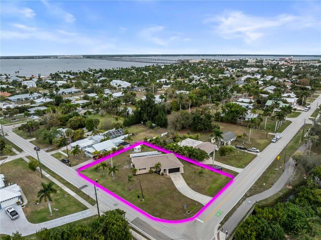 826 W VIRGINIA AVENUE, Punta Gorda, FL 33950