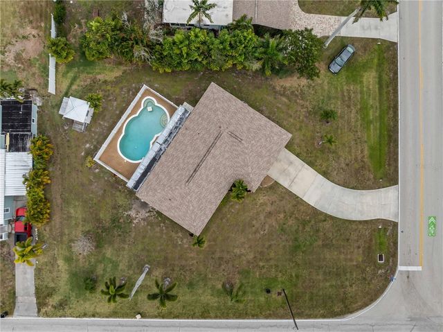 826 W VIRGINIA AVENUE, Punta Gorda, FL 33950