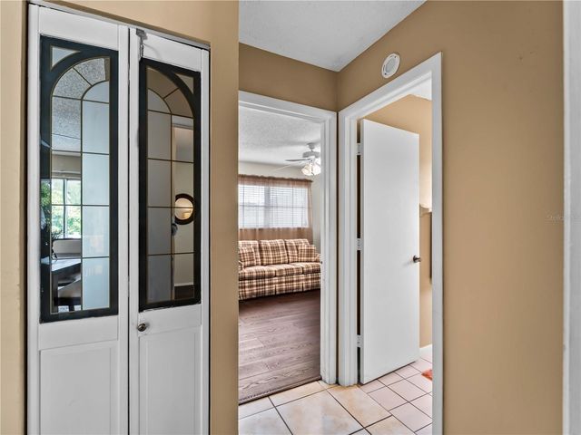 826 W VIRGINIA AVENUE, Punta Gorda, FL 33950