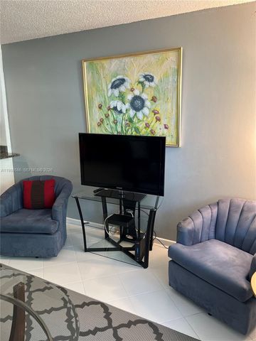 62 Harwood H 62, Deerfield Beach, FL 33442