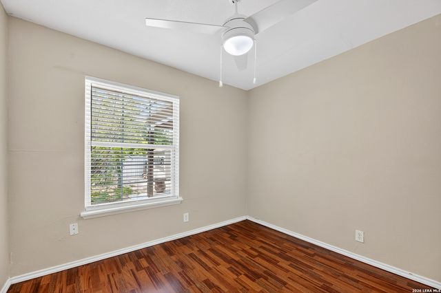 7318 Glen Cross, San Antonio, TX 78239