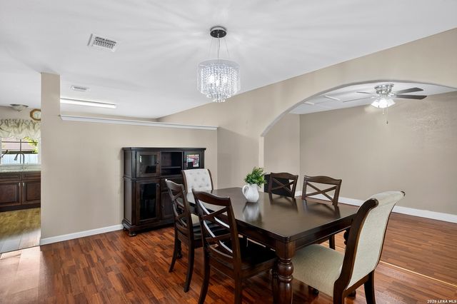 7318 Glen Cross, San Antonio, TX 78239
