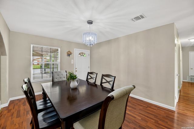 7318 Glen Cross, San Antonio, TX 78239