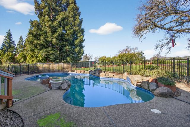 6178 Puerto Dr, Rancho Murieta, CA 95683