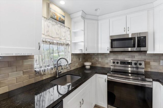 2755 W Atlantic Avenue 2208, Delray Beach, FL 33445