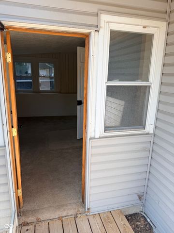 5917 Carrollton Avenue, Indianapolis, IN 46220