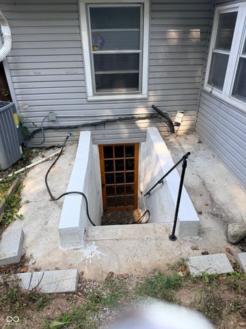 5917 Carrollton Avenue, Indianapolis, IN 46220