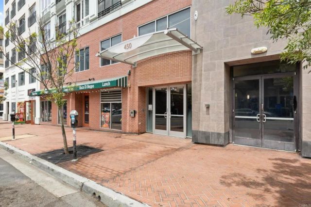 450 J Street 7061, San Diego, CA 92101