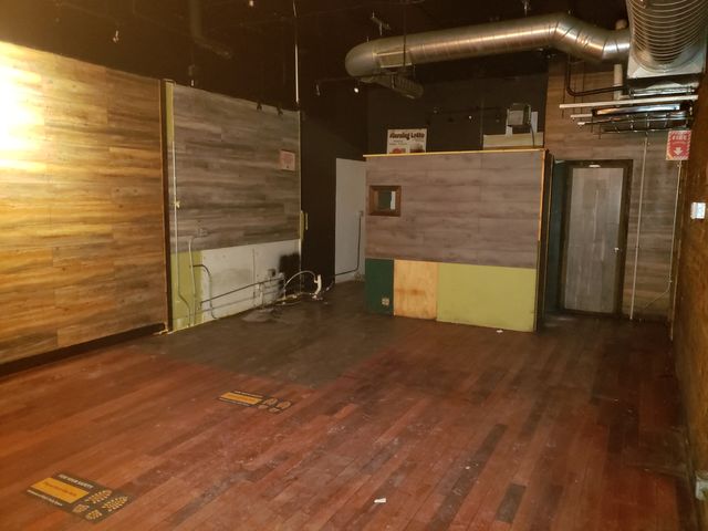 909 W Irving Park Road STOREFRONT, Chicago, IL 60613