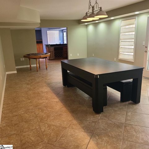 424 Grand Oak Way, Moore, SC 29369