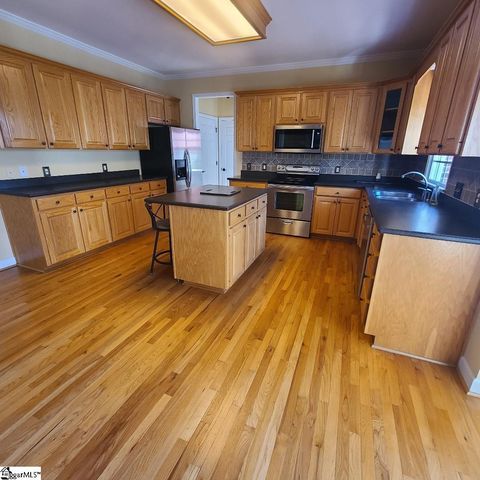 424 Grand Oak Way, Moore, SC 29369