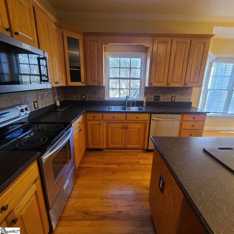 424 Grand Oak Way, Moore, SC 29369