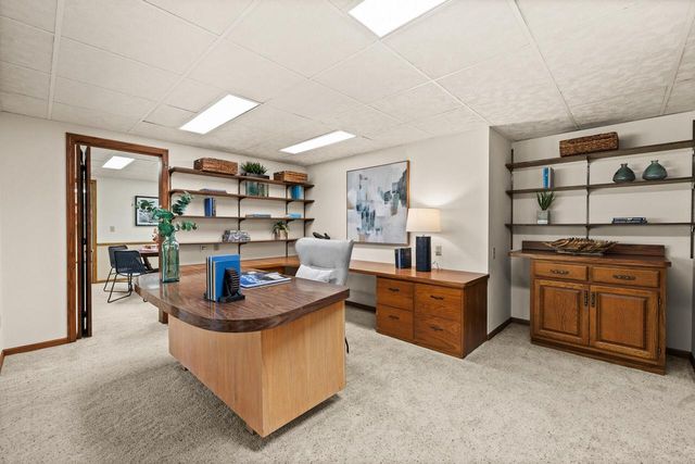 1041 Horns Corners ROAD, Cedarburg, WI 53012