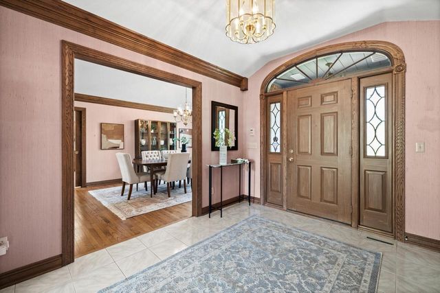 1041 Horns Corners ROAD, Cedarburg, WI 53012