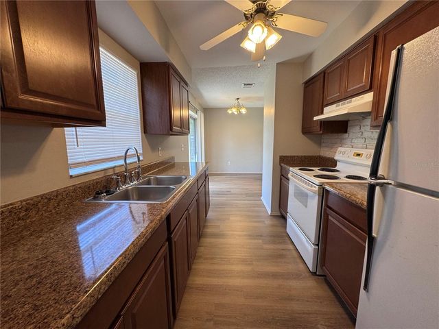 321 NOTHERN DURANGO AVENUE, Ocoee, FL 34761
