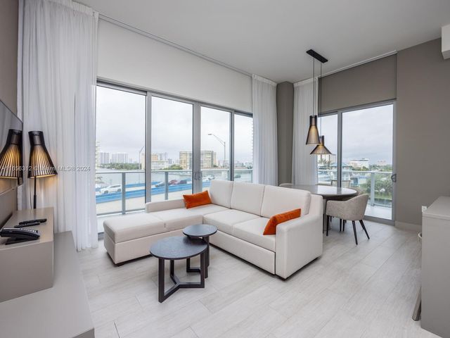 4010 S Ocean Dr R408, Hollywood, FL 33019