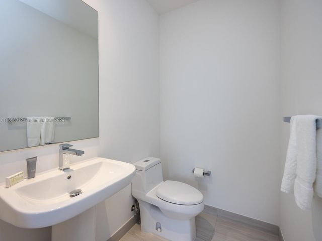 4010 S Ocean Dr R408, Hollywood, FL 33019