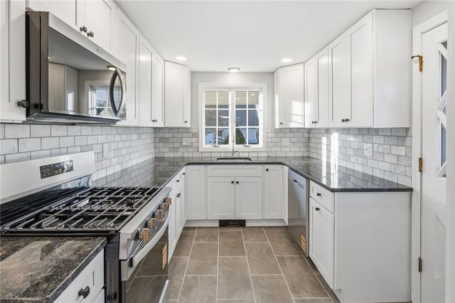 191 S Spruce Street, East Providence, RI 02914