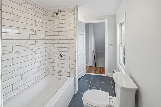 191 S Spruce Street, East Providence, RI 02914