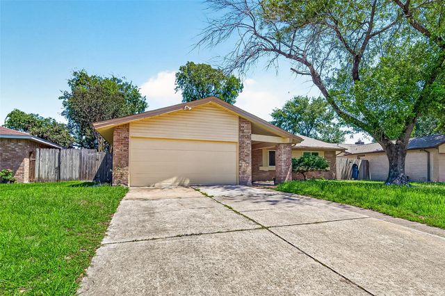 8306 Wayward Road, Houston, TX 77064