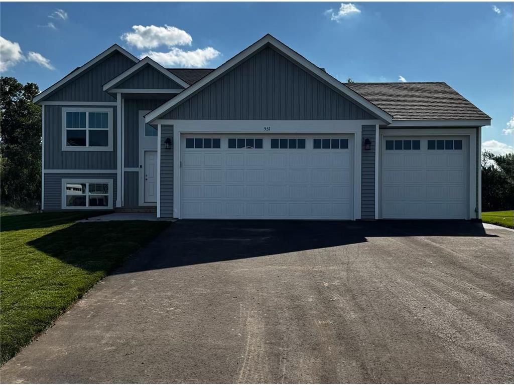537 LaGrandeur Road, Somerset, WI 54025