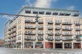 1645 W Ogden Avenue 503, Chicago, IL 60612
