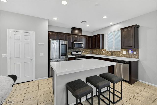 1326 Cactus Bud Place, North Las Vegas, NV 89031