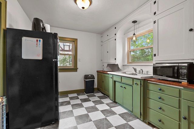 225 GRAY STREET, Green Bay, WI 54303