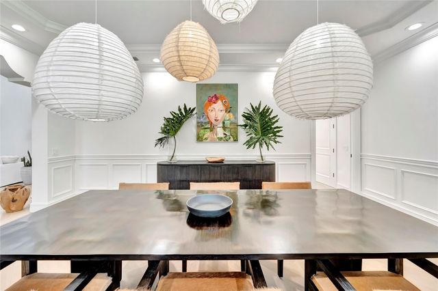 906 Seagrape Lane, Vero Beach, FL 32963